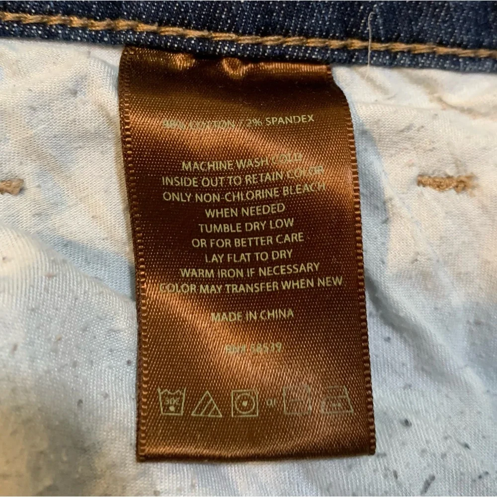 Kut from the Kloth Denim Jean Shorts 16W - Picture 5 of 9